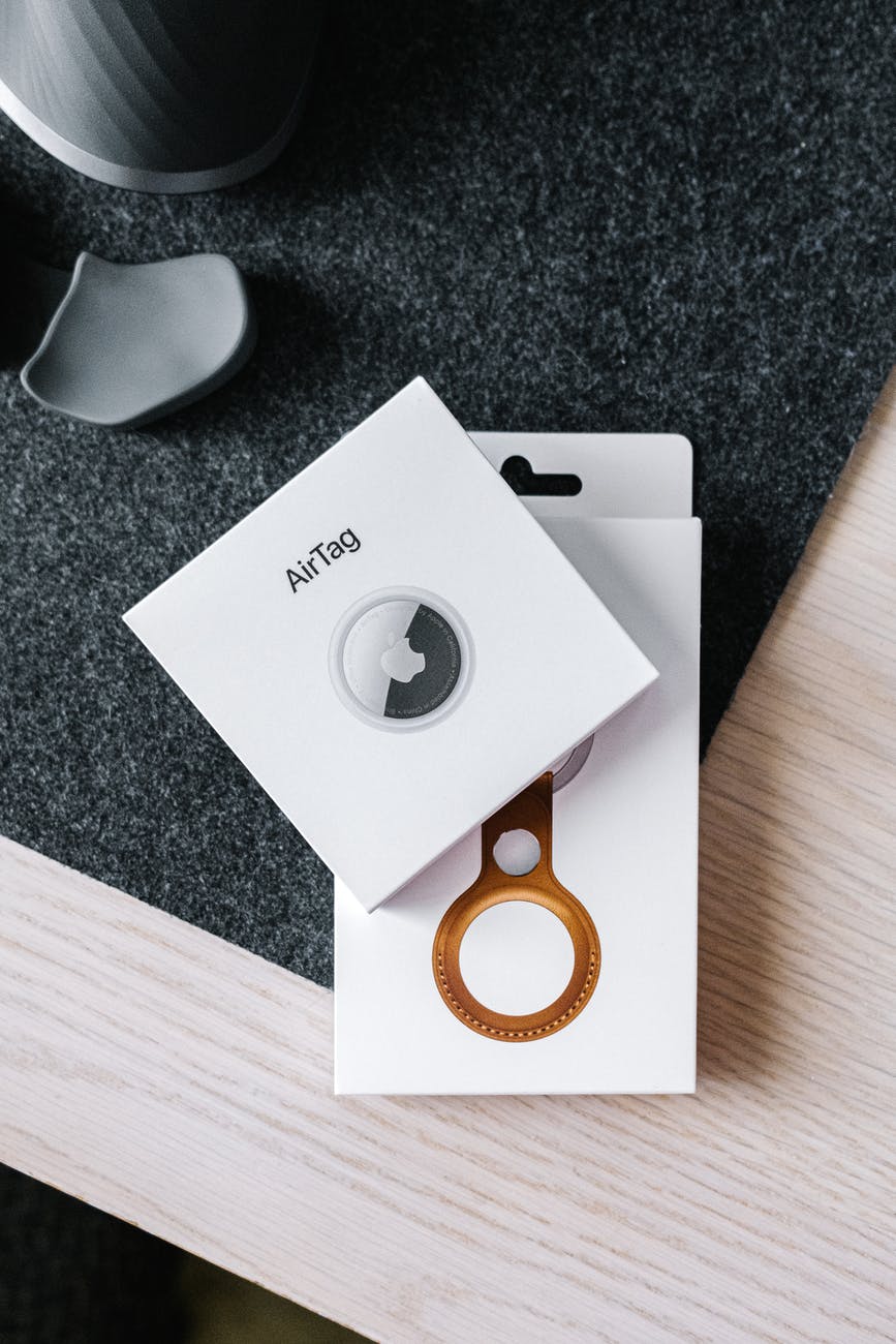 wood love apple table