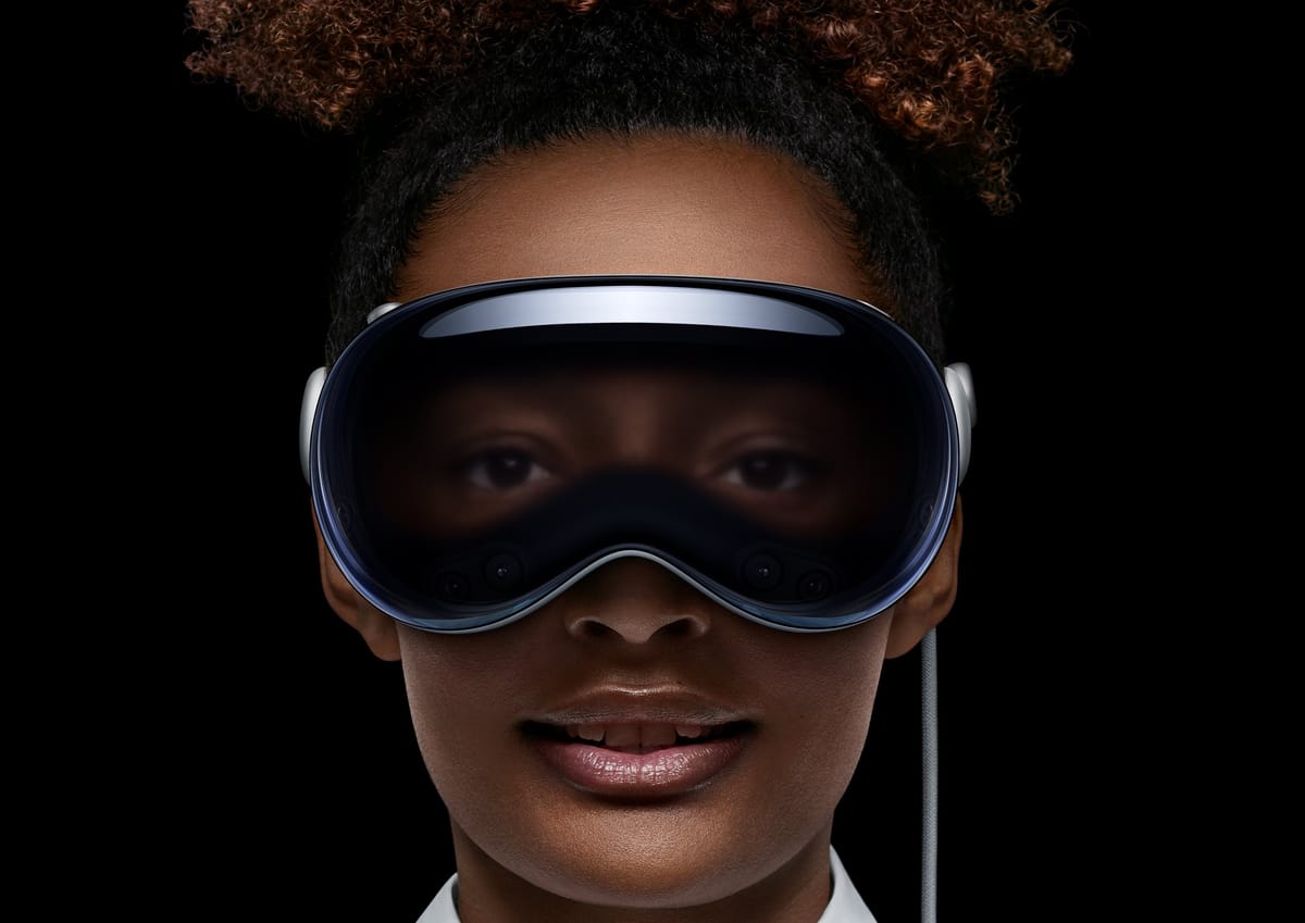 Apple Vision Pro: Marketing Failure or Smash Hit?